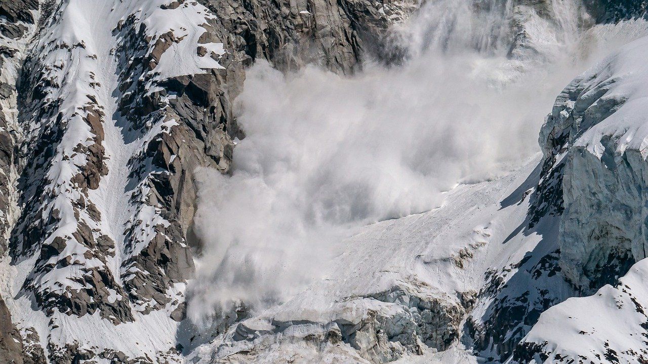 Фото В северном районе Бурятии прогнозируют сход лавин