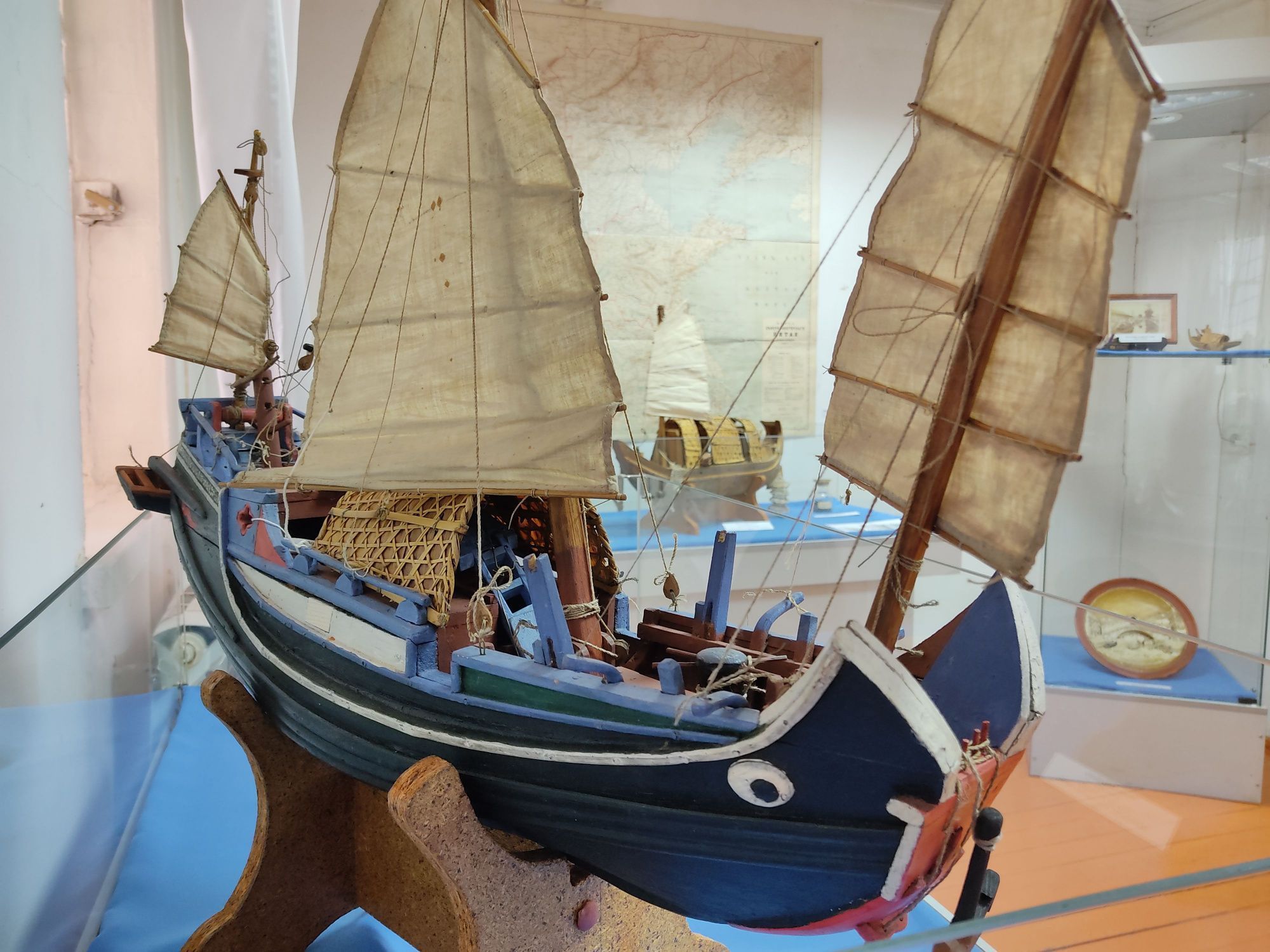 Фото В Улан-Удэ открылась уникальная выставка «Парусные лодки Небесного императора» (ФОТО)