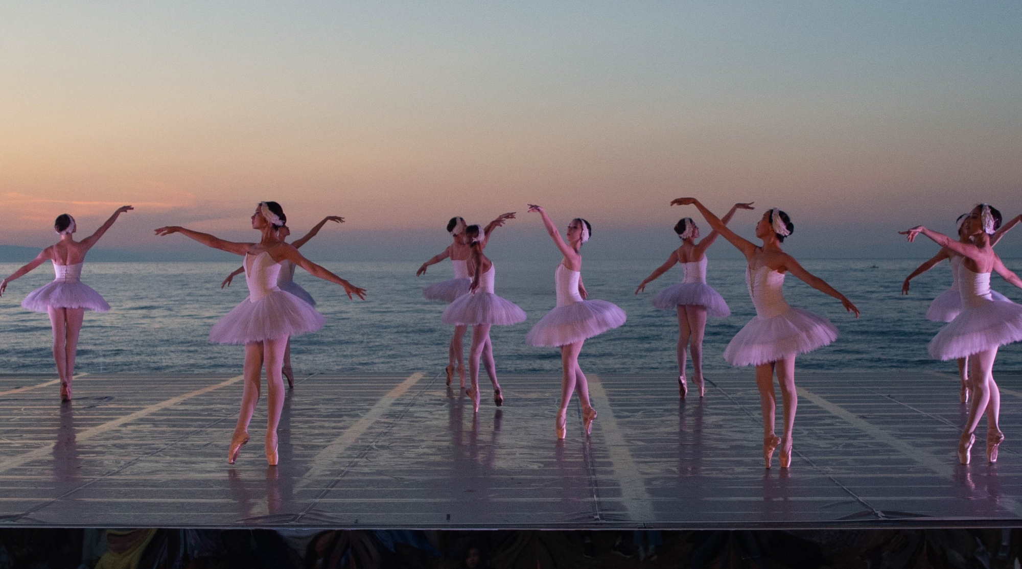 Фото Бурятия подводит итоги уникального Байкальского балетного фестиваля  