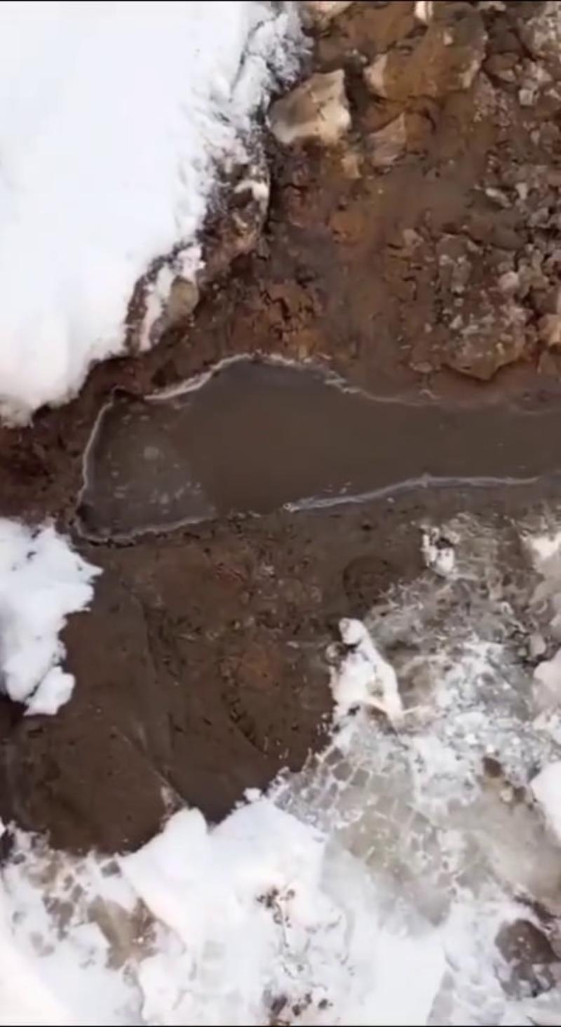 Фото В курортном районе Бурятии забил новый горячий источник