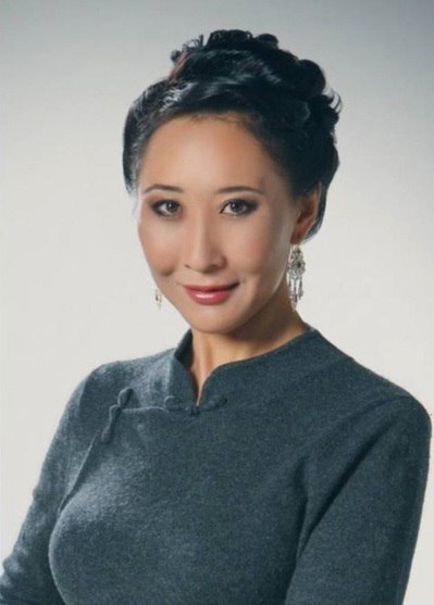 Фото Директор креативной школы Эльвира Доржиева стала руководителем Бурятского хореографического колледжа