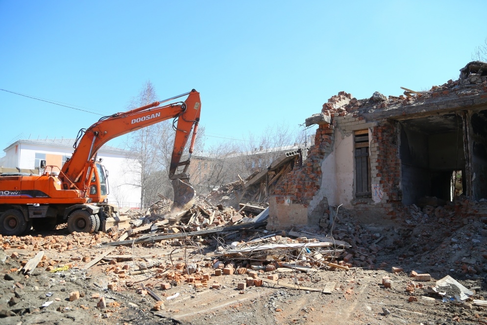 Фото Олигарх начал строительство больниц в Иркутской области