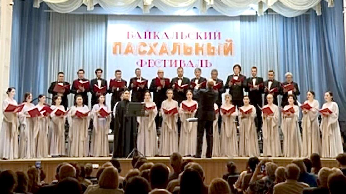 Фото Хор Бурятского оперного театра с триумфом выступил в Иркутске 