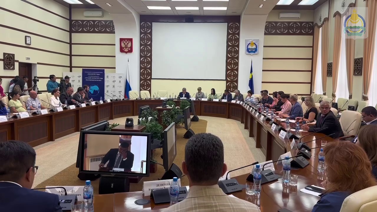 Фото Глава Бурятии наградил победителей регионального этапа Всероссийской премии «Экспортер года»