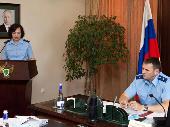 Фото Замгенпрокурора России объявил предостережение трем министрам Бурятии