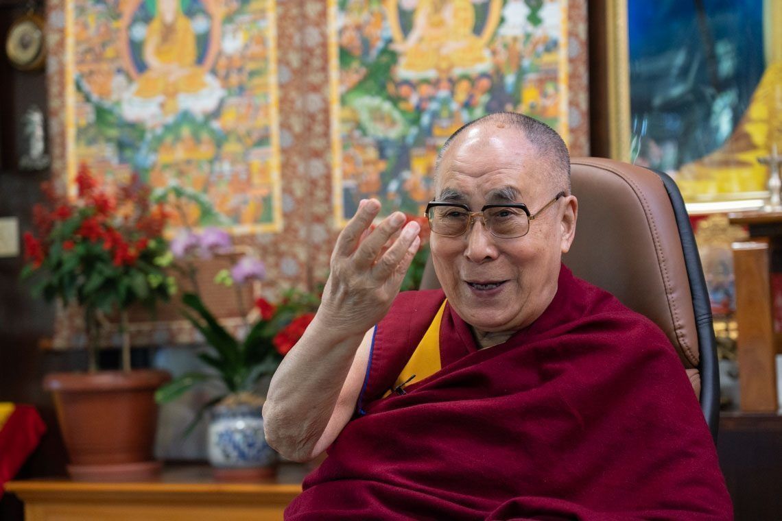 Фото Далай-лама рассказал, сколько лет будет жить в этом воплощении