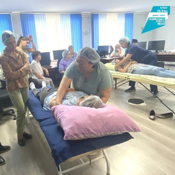 Фото В учреждении Минсоцзащиты Бурятии обучили еще 20 сиделок