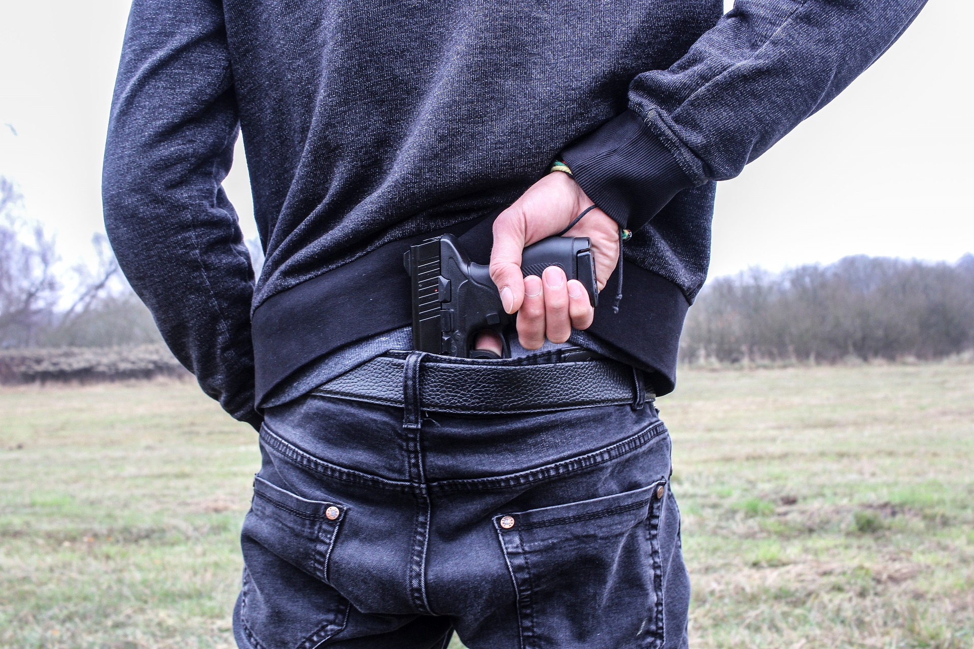 Фото Житель Бурятии за найденные пистолет и патроны получил срок 