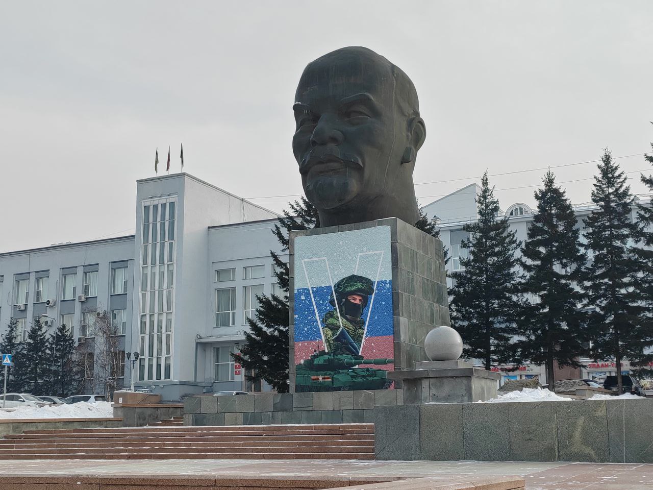 Фото Правительство Бурятии эвакуировали из-за задымления 