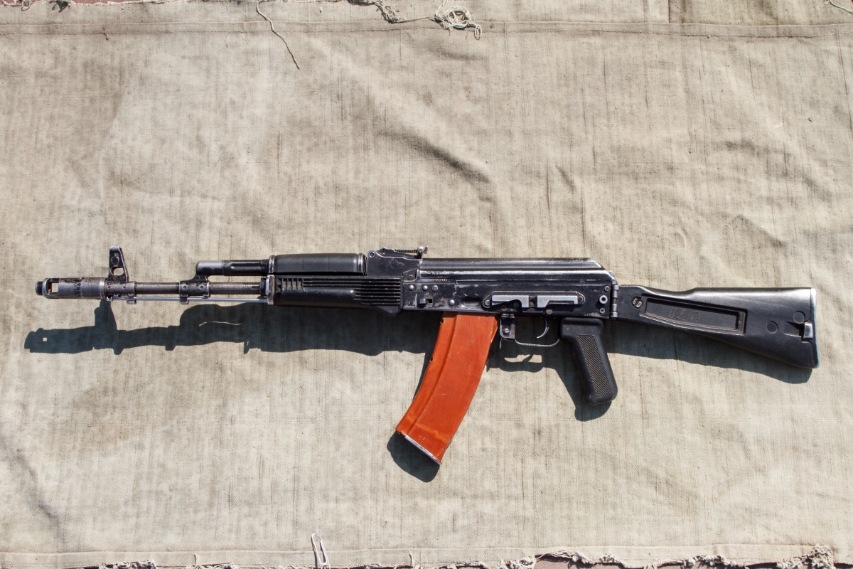 Фото Житель Бурятии из-за бизнеса расстрелял человека из автомата 24 пулями