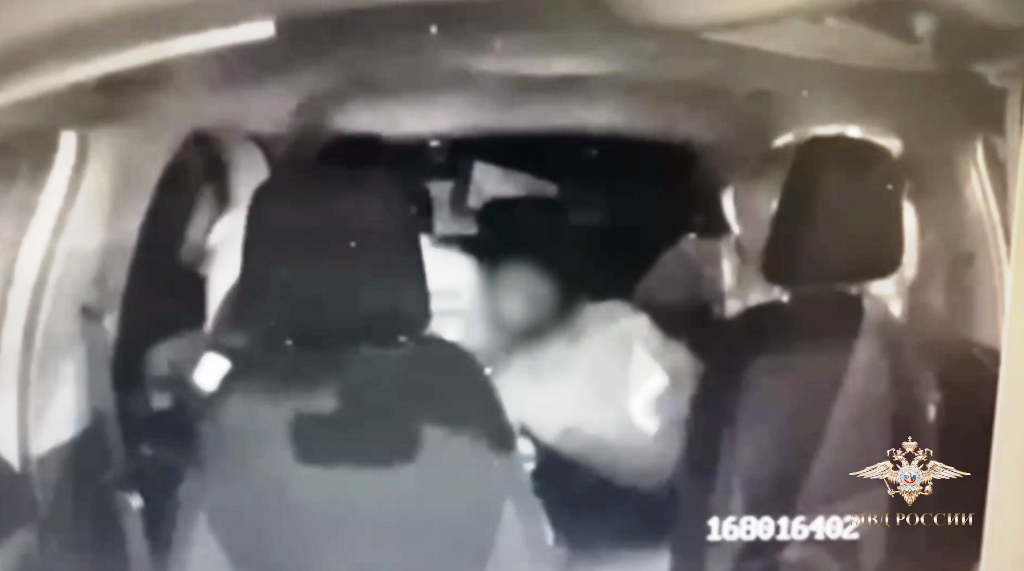 Фото В Бурятии сотрудники ГИБДД спасли жизнь участника СВО