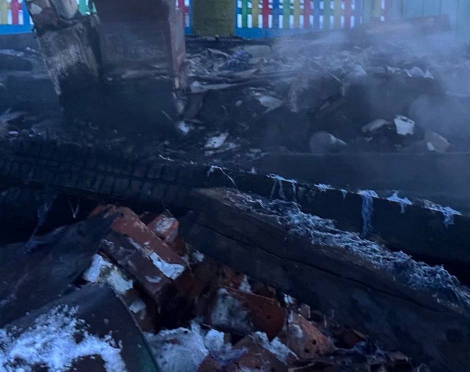 Фото Мужчина пострадал во время пожара в районе Бурятии