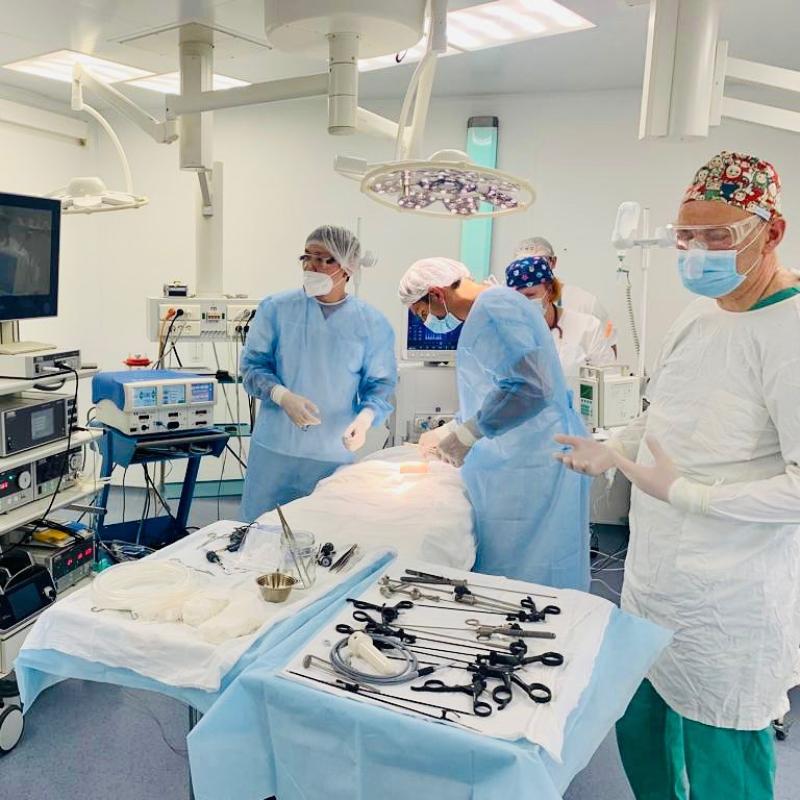 Фото «Доктор Юра» успешно провел операцию новорожденному жителю Бурятии