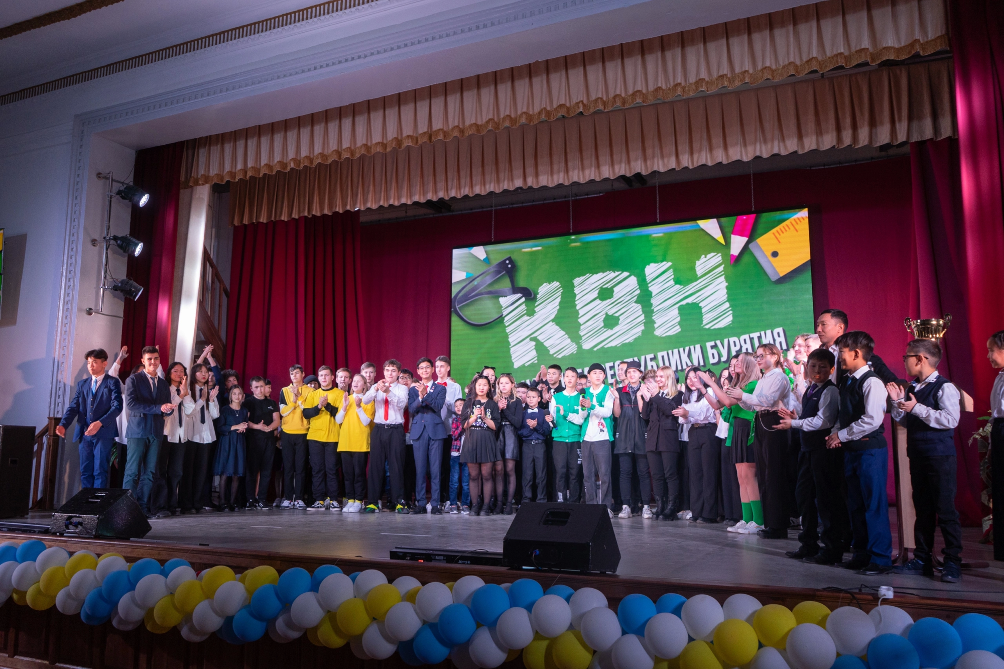 Фото В Бурятию на фестиваль школьной лиги КВН прибудет команда из Монголии