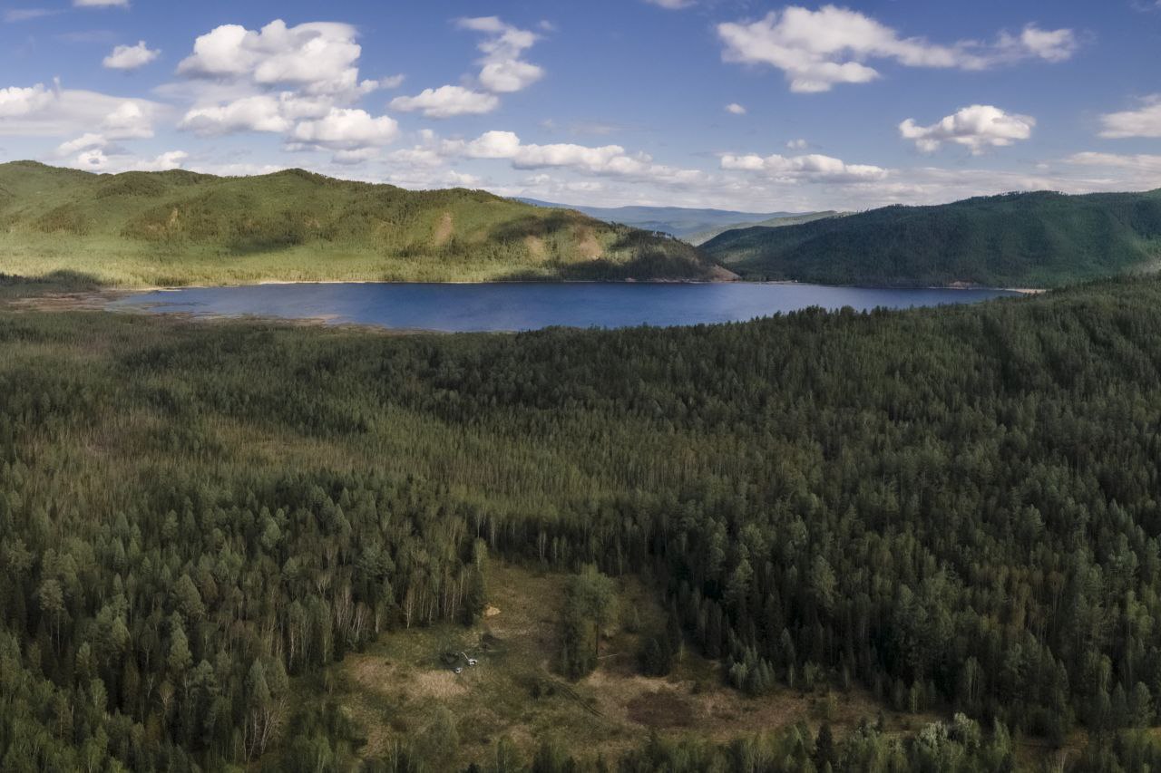 Фото В Бурятии открыли для отдыха рыбацкое озеро Колок 