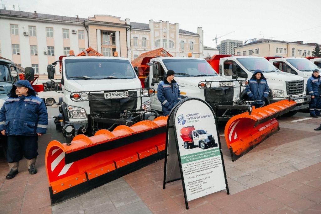 Техника улан удэ. Выставки техники Улан Удэ. Автотехника в Улан-Удэ.