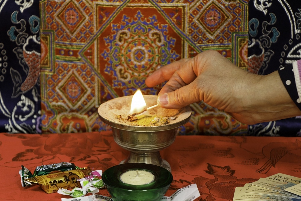 Порно әпкесінің шайына ұйықтататын дәрі салды Земанованың кеуделері