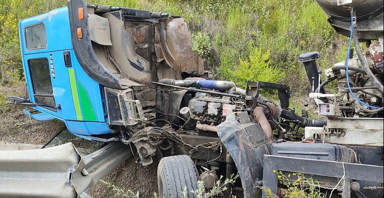 В Улан-Удэ водитель бетономешалки попал в больницу после ДТП | 28.06.2024 |  Новости Улан-Удэ - БезФормата